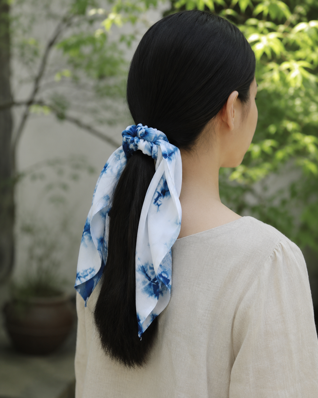 Handmade Indigo Cloud Tie-Dye Square Scarf